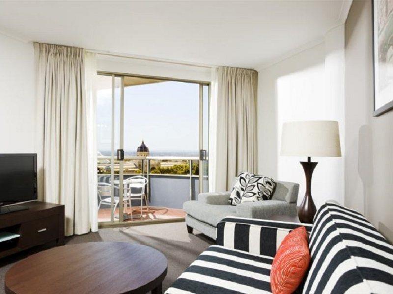 Aparthotel Mantra On The Park Melbourne Esterno foto