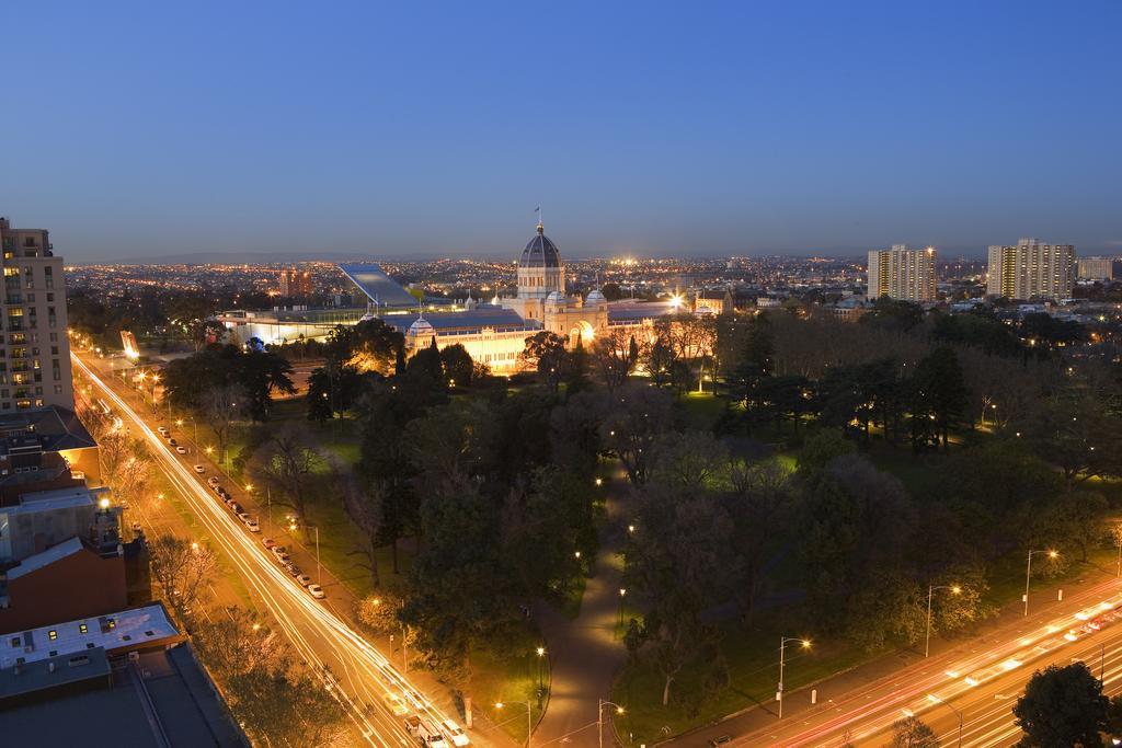 Aparthotel Mantra On The Park Melbourne Esterno foto