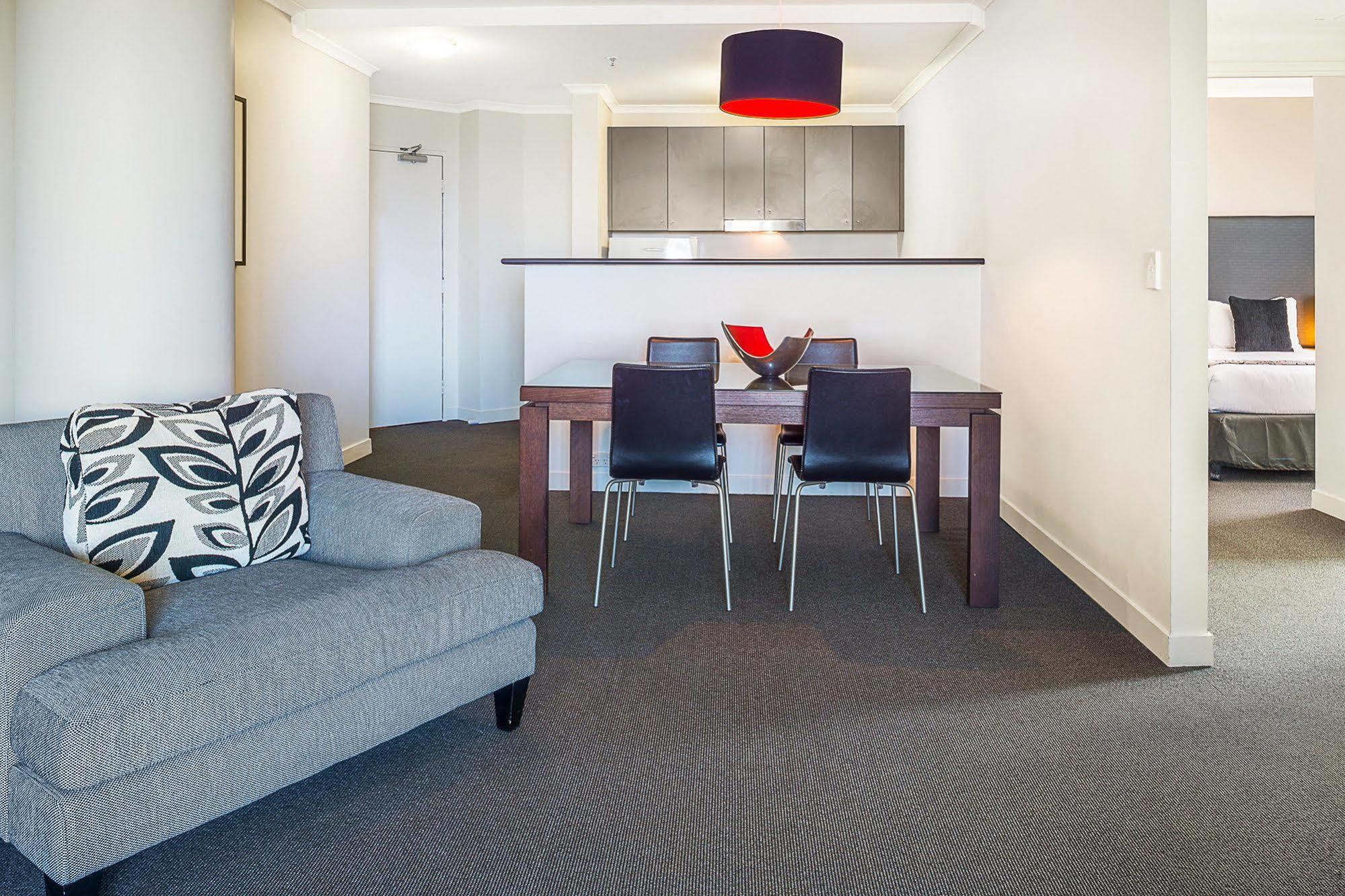 Aparthotel Mantra On The Park Melbourne Esterno foto