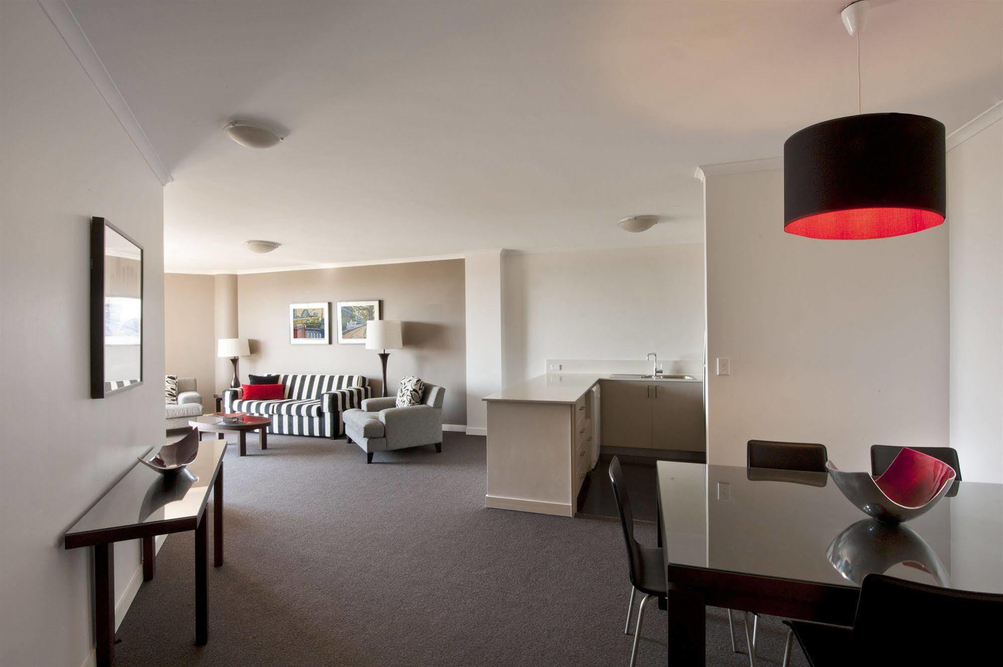 Aparthotel Mantra On The Park Melbourne Esterno foto